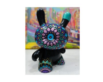 Custom Dunny de KidRobot por Roxy. Bluxy